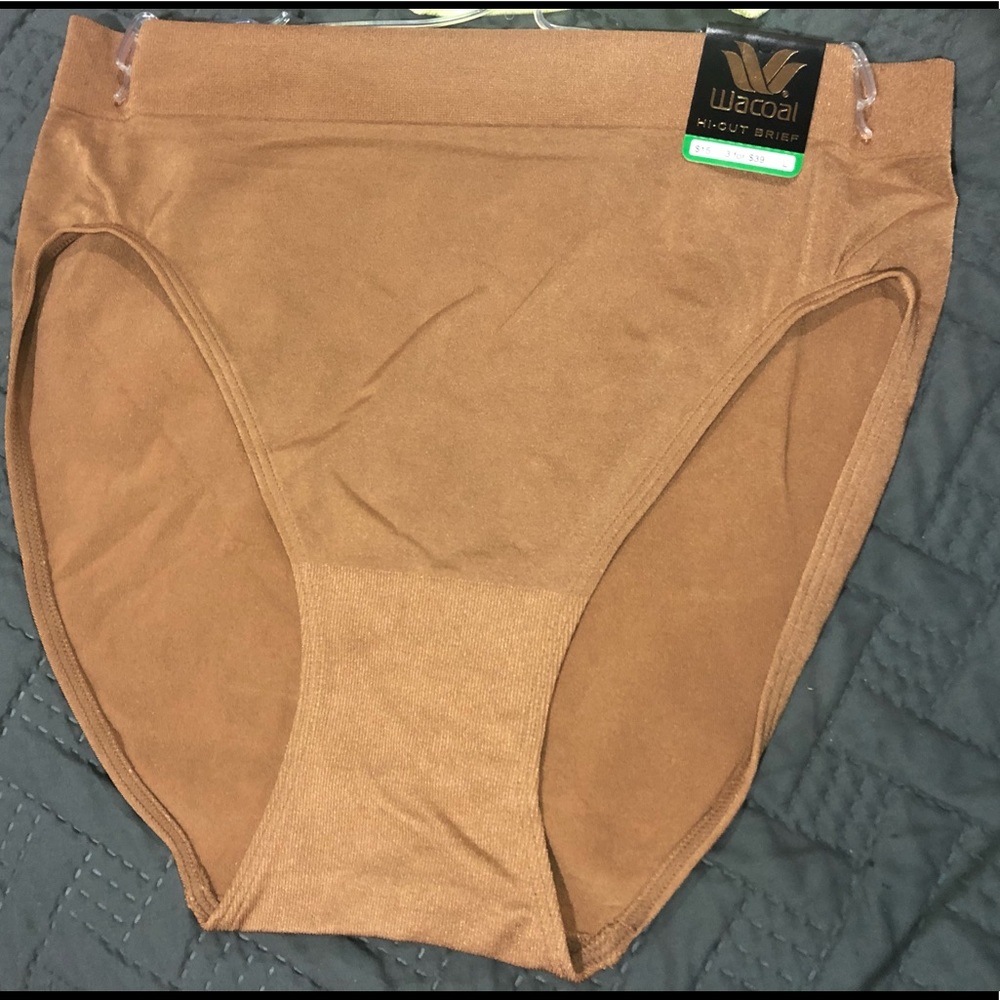 Wacoal B-Smooth Seamless Hi-Cut Brief